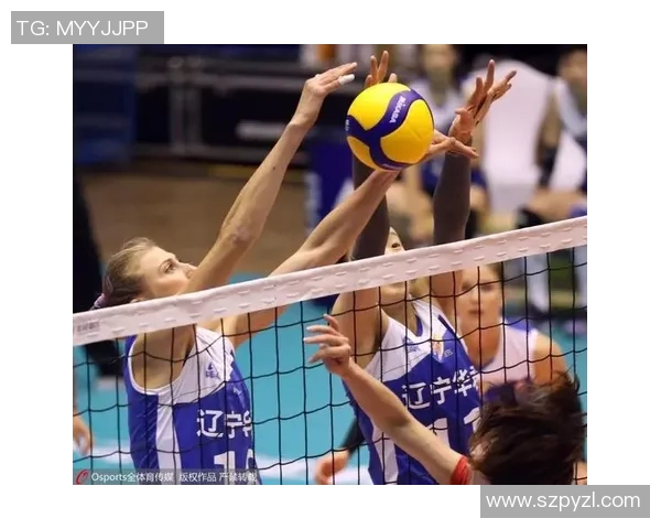 洛佩兹与亚当斯激战正酣谁能在这场对决中笑到最后